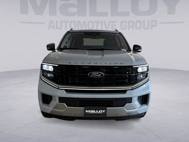 Used 2025 Ford Expedition Platinum AWD/4WD image 8