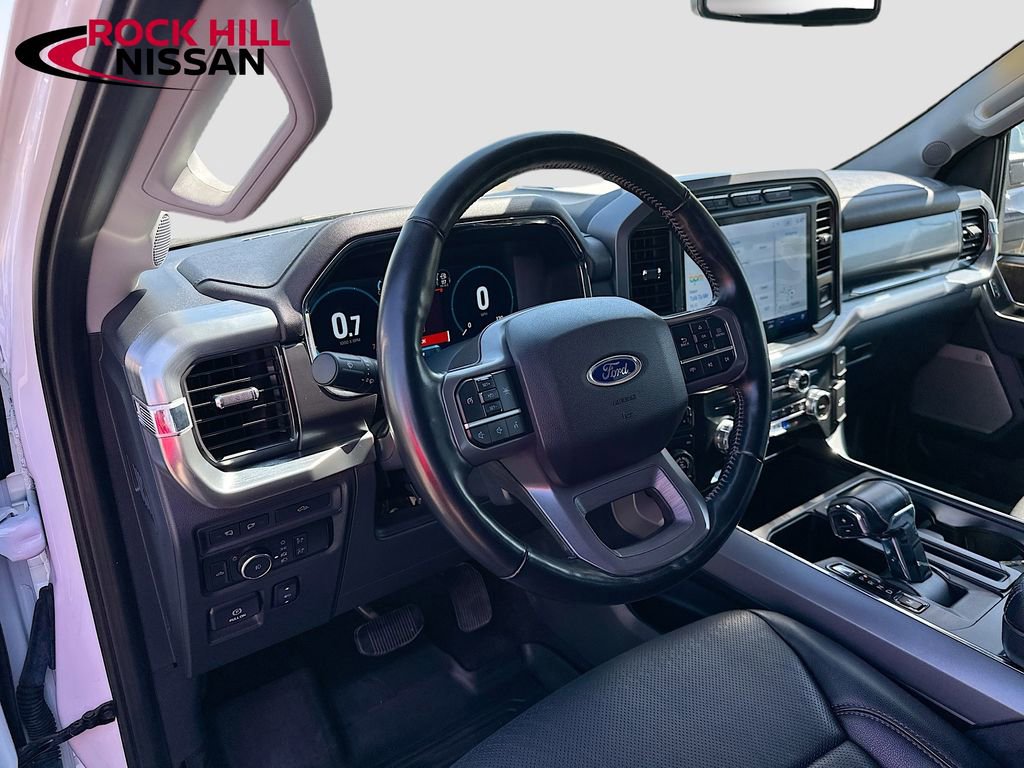 Used 2022 Ford F150 Lariat image 9