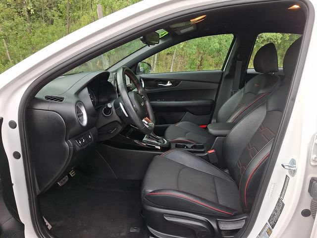 Certified 2023 Kia Forte GT FWD image 11