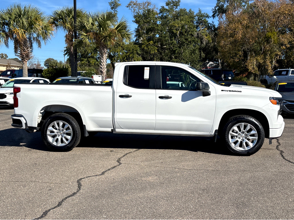 Used 2025 Chevrolet Silverado 1500 Custom image 30