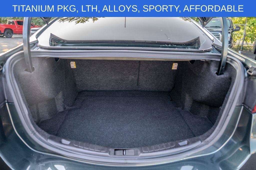 Used 2016 Ford Fusion Titanium FWD image 18