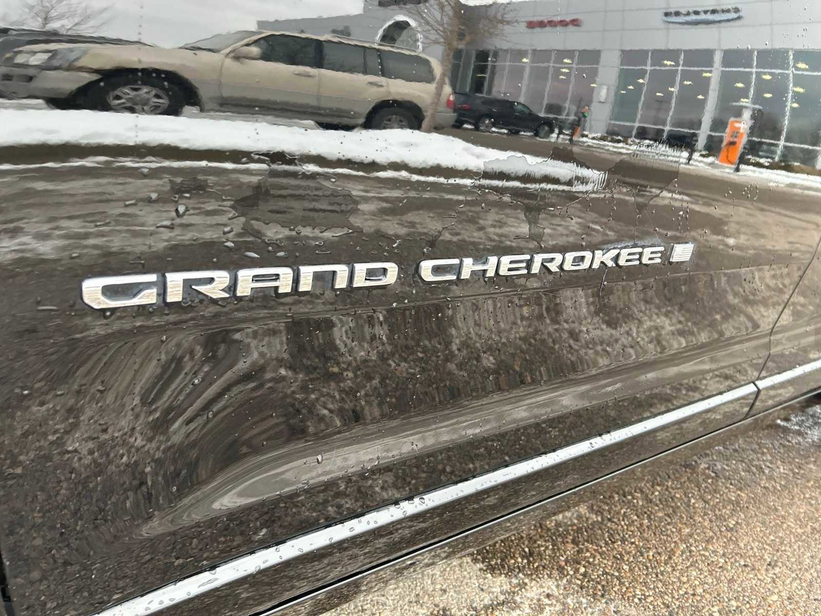 Certified 2023 Jeep Grand Cherokee L Overland w/ Advanced Protech Group III image 26