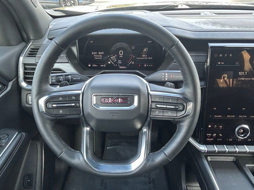 Used 2025 GMC Acadia Elevation image 18