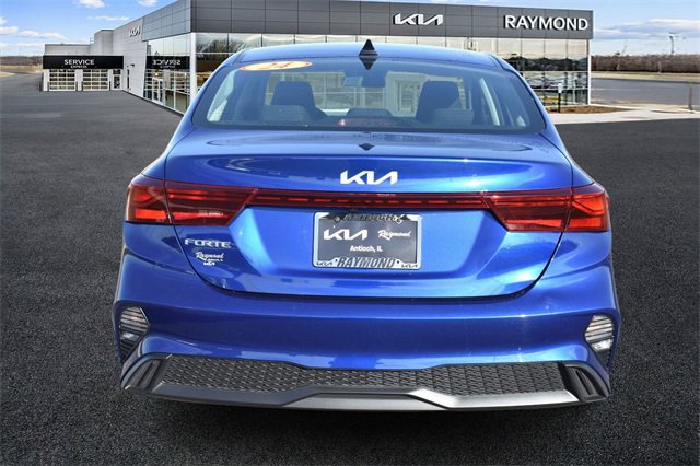 Used 2024 Kia Forte LXS image 4