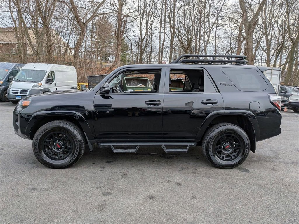 Used 2024 Toyota 4Runner TRD Off-Road Premium image 7