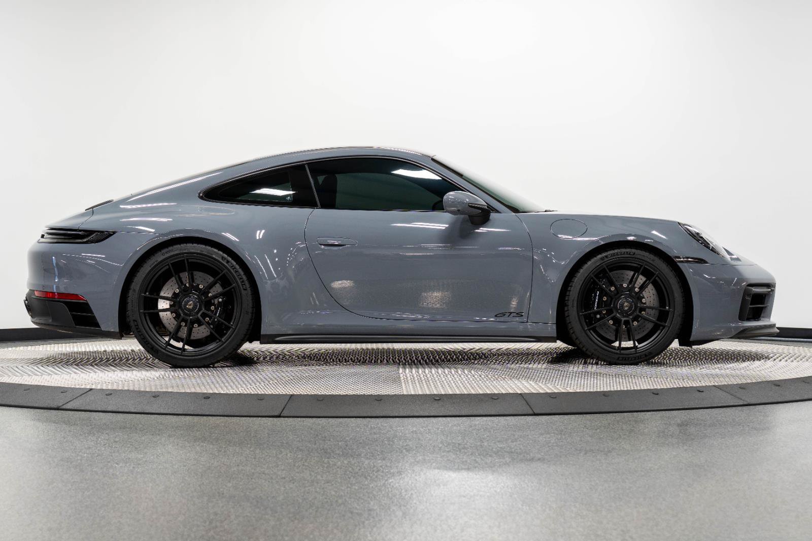 Used 2023 Porsche 911 Carrera GTS RWD image 20