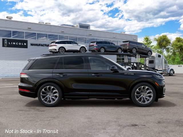 New 2027 Lincoln Aviator AWD w/ Jet Appearance Package image 5