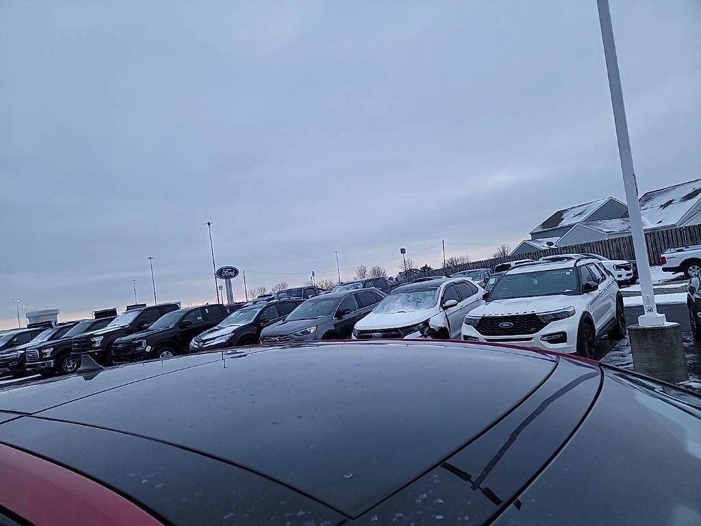 Certified 2022 Ford Edge ST-Line w/ Class II Trailer Tow Package image 20