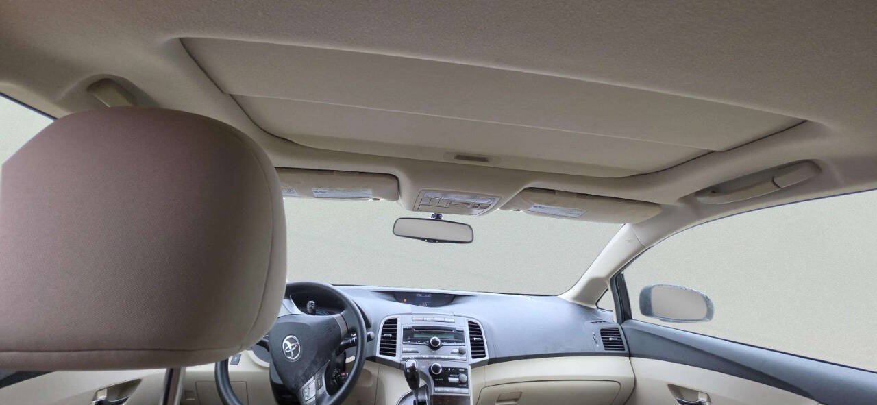 Used 2009 Toyota Venza FWD image 9