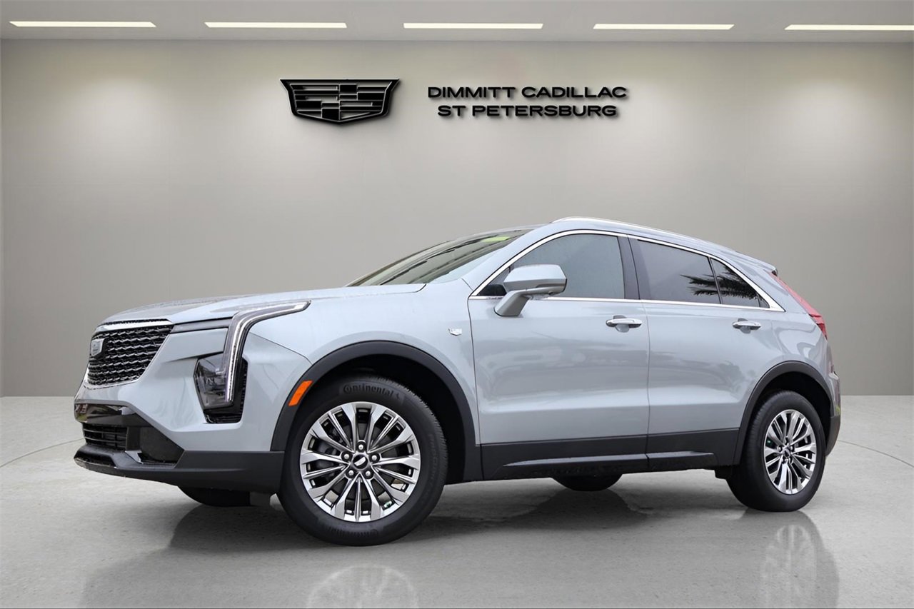 New 2025 Cadillac XT4 Premium Luxury