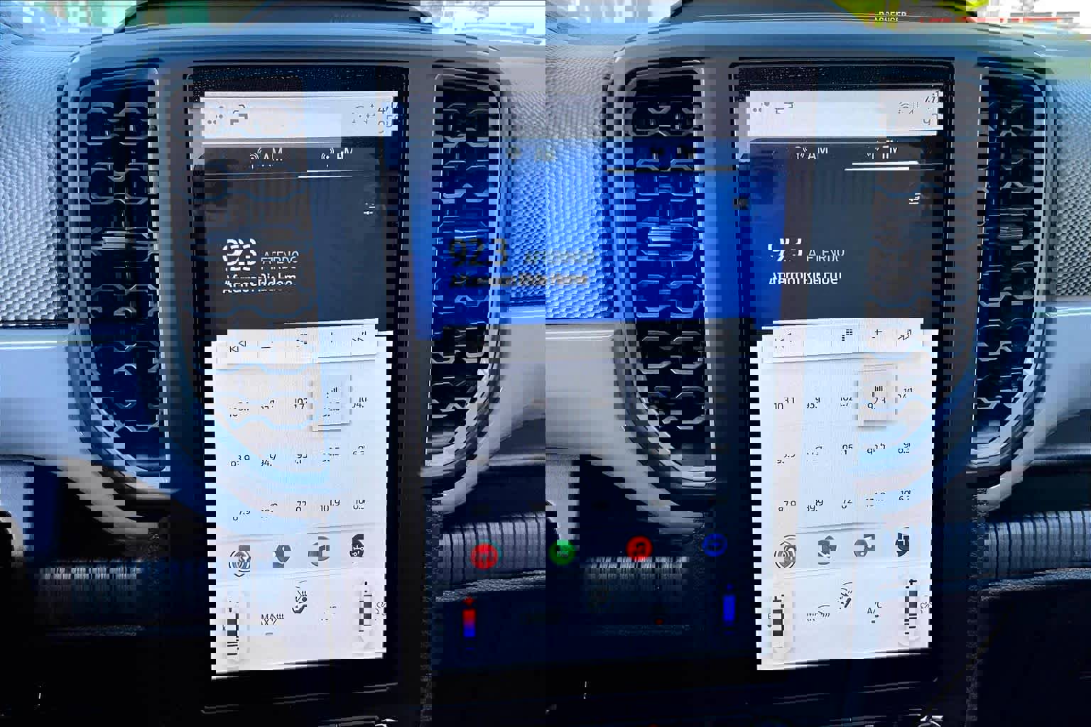 Used 2024 Ford Ranger XL image 33