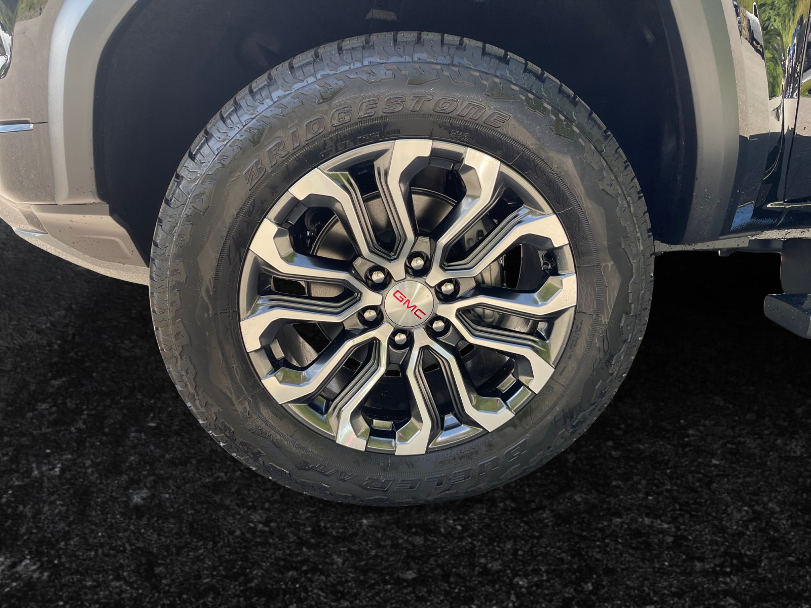 New 2026 GMC Canyon Denali AWD/4WD image 10