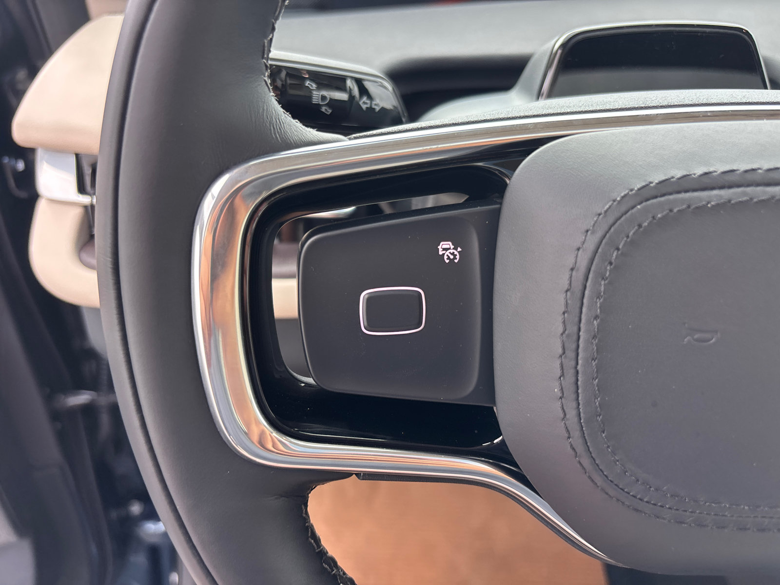 New 2027 Lincoln Navigator Reserve AWD/4WD image 16