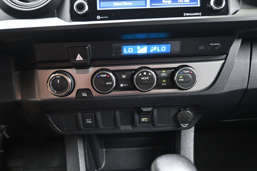 Used 2022 Toyota Tacoma SR AWD/4WD image 21