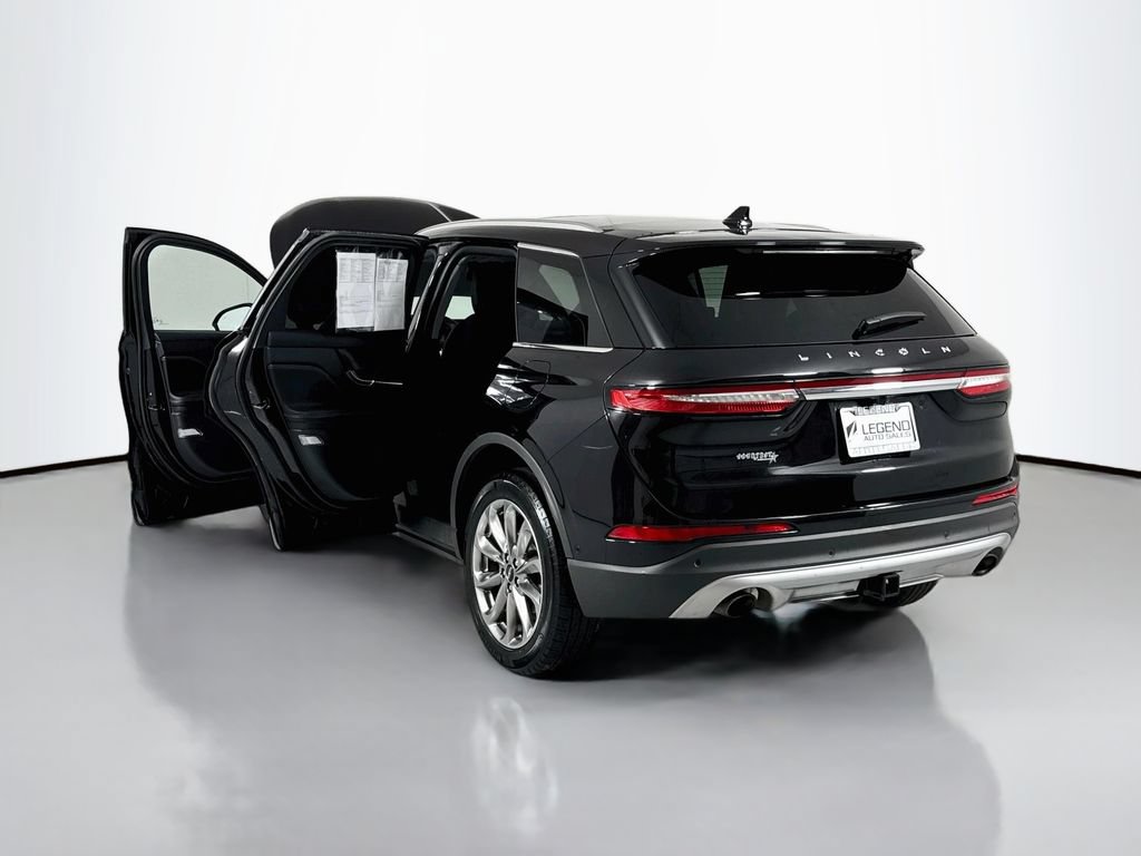 Used 2022 Lincoln Corsair AWD w/ Premium Package image 25