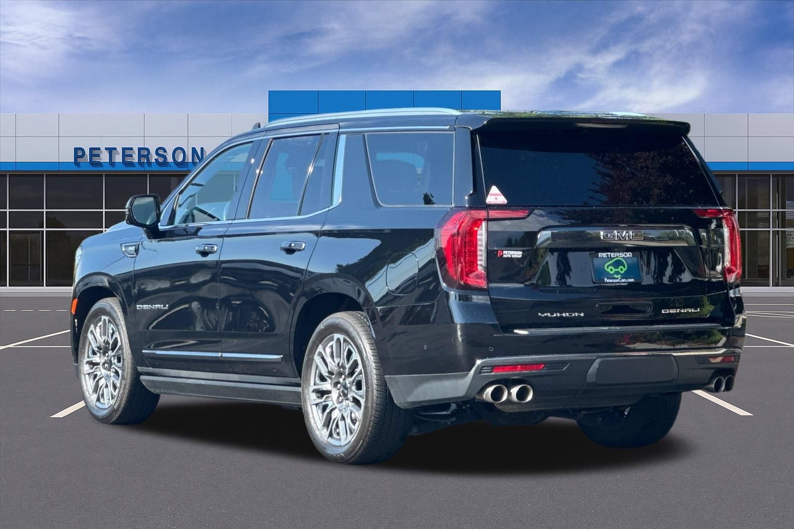 Certified 2024 GMC Yukon Denali Ultimate AWD/4WD image 6