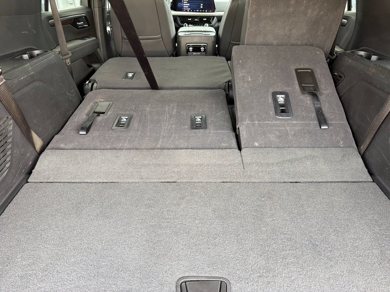 Used 2025 Chevrolet Tahoe LT AWD/4WD image 16