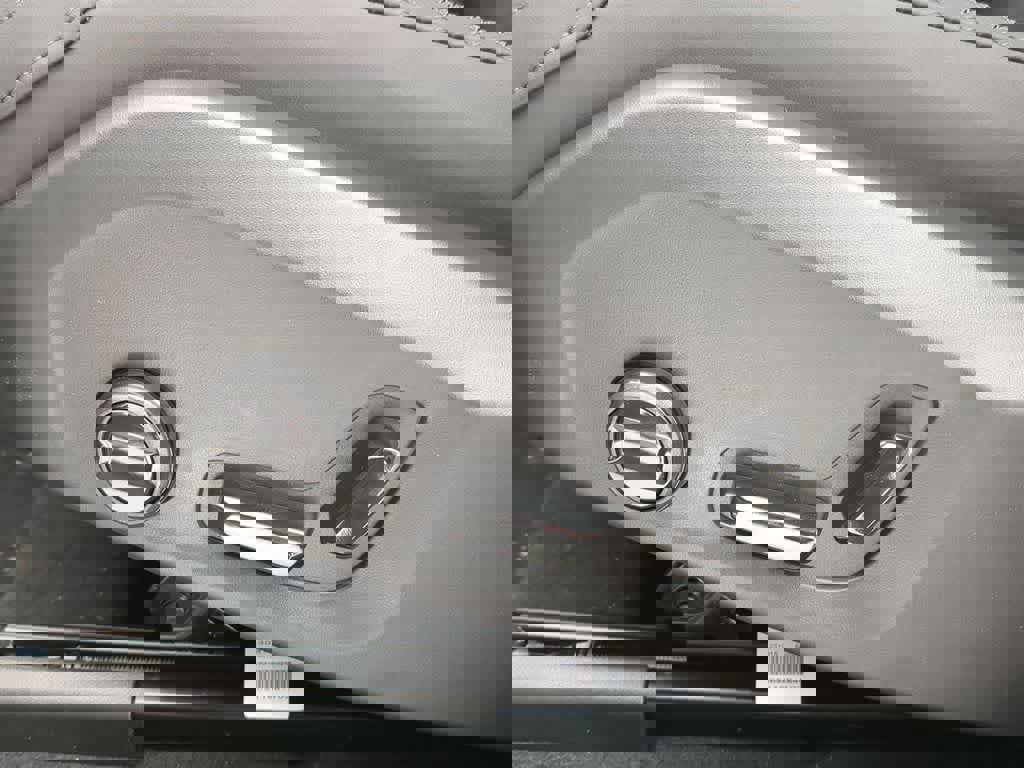 New 2026 Volvo XC60 T8 Plus w/ Protection Package Premier image 16