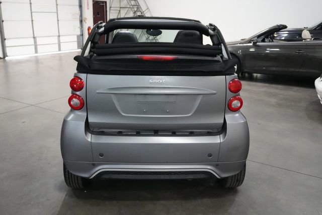 Used 2013 smart fortwo passion image 6