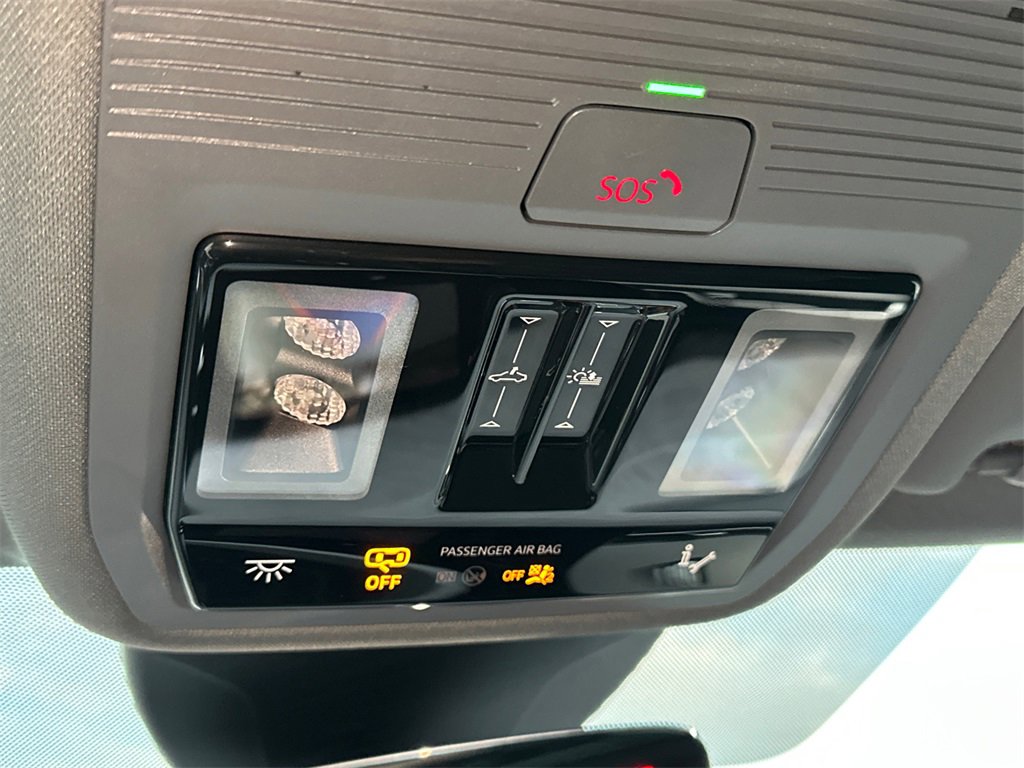 Used 2022 Audi Q4 e-tron Premium Plus w/ Premium Plus image 29