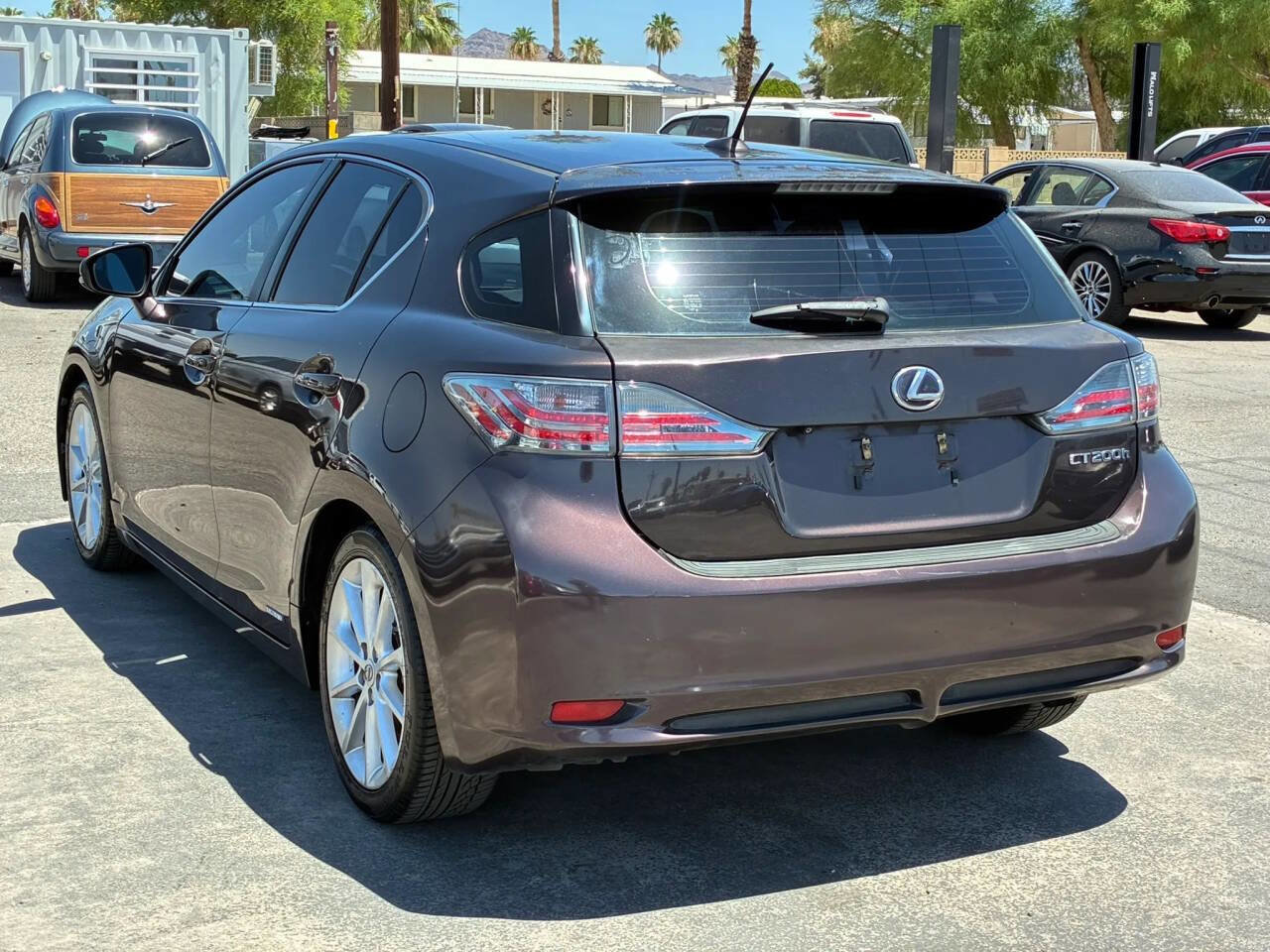 Used 2013 Lexus CT 200h w/ Premium Pkg w/Navigation FWD image 5