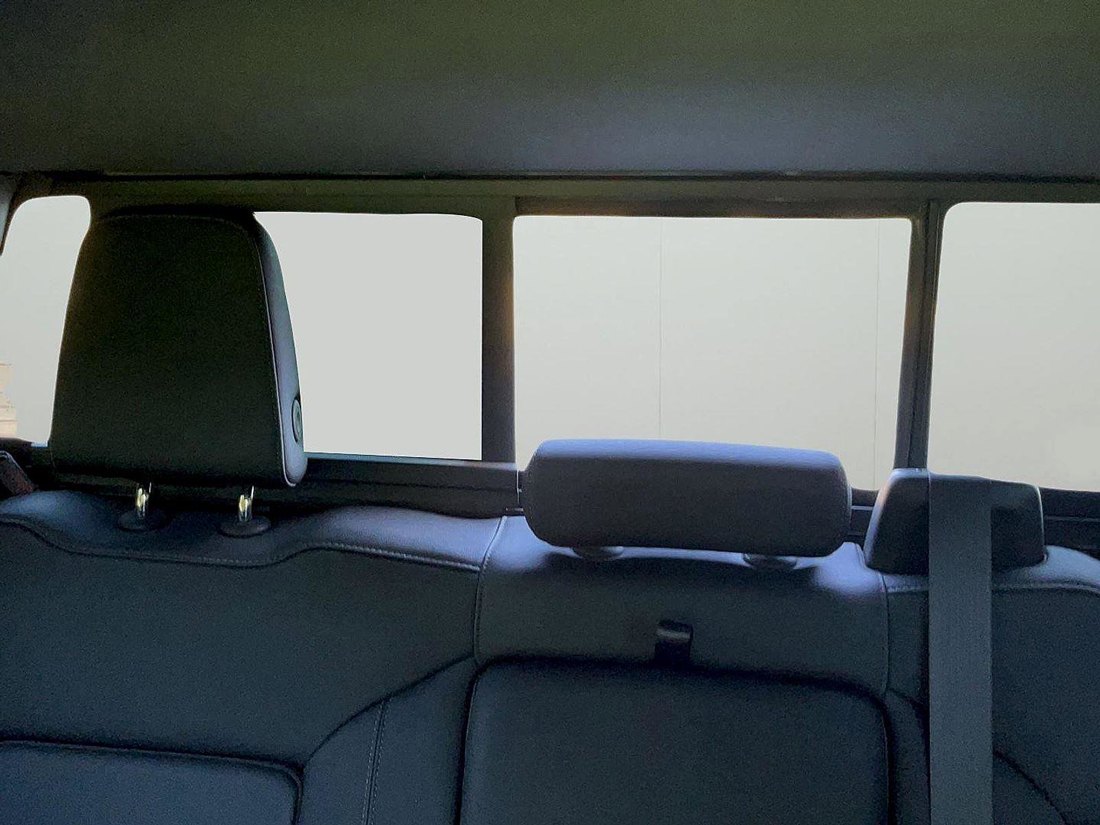 Used 2019 Chevrolet Silverado 1500 LTZ image 28