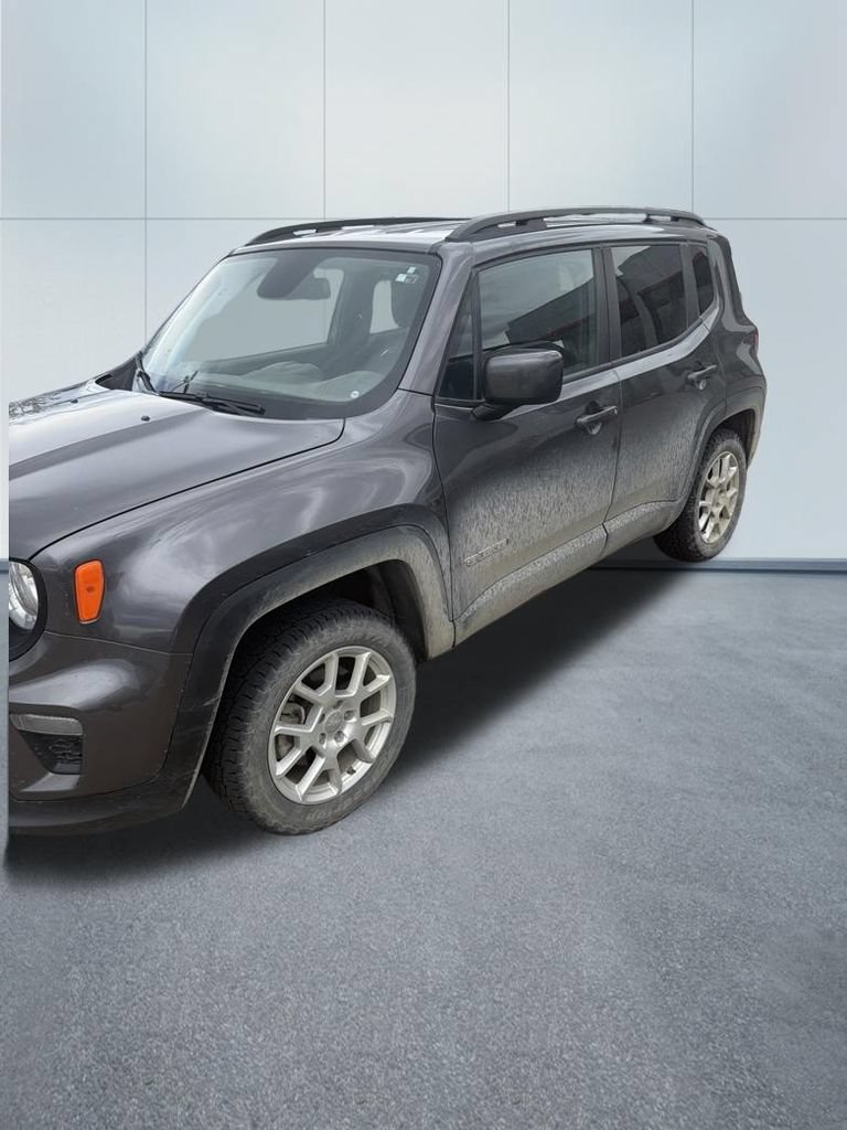 Used 2019 Jeep Renegade Latitude w/ Cold Weather Group AWD/4WD image 8