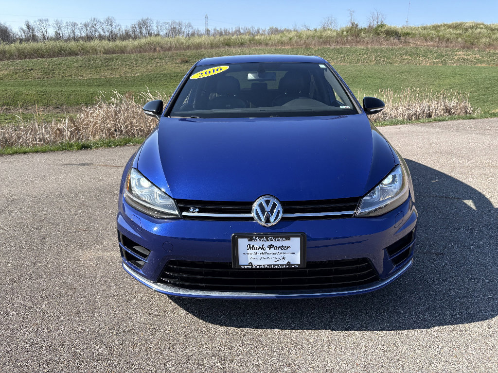 Used 2016 Volkswagen Golf 4-Door image 8