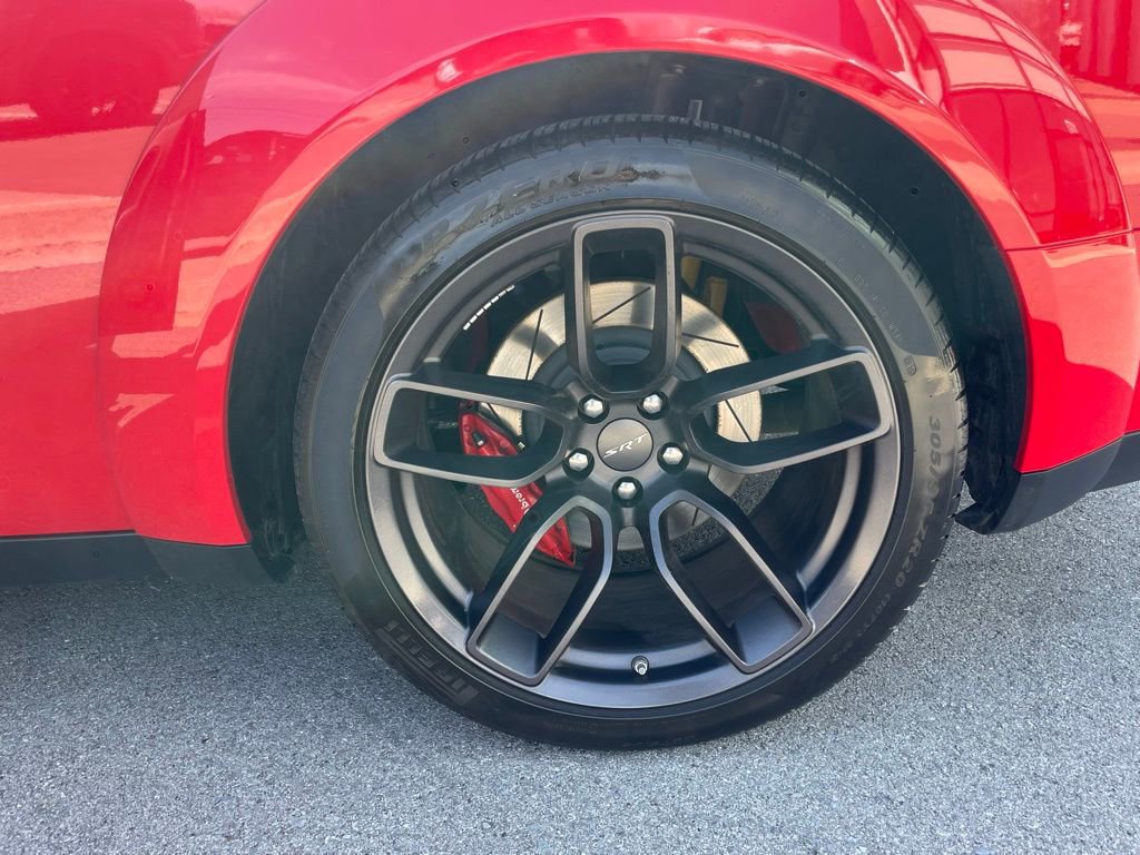 Used 2019 Dodge Challenger SRT Hellcat Redeye image 31