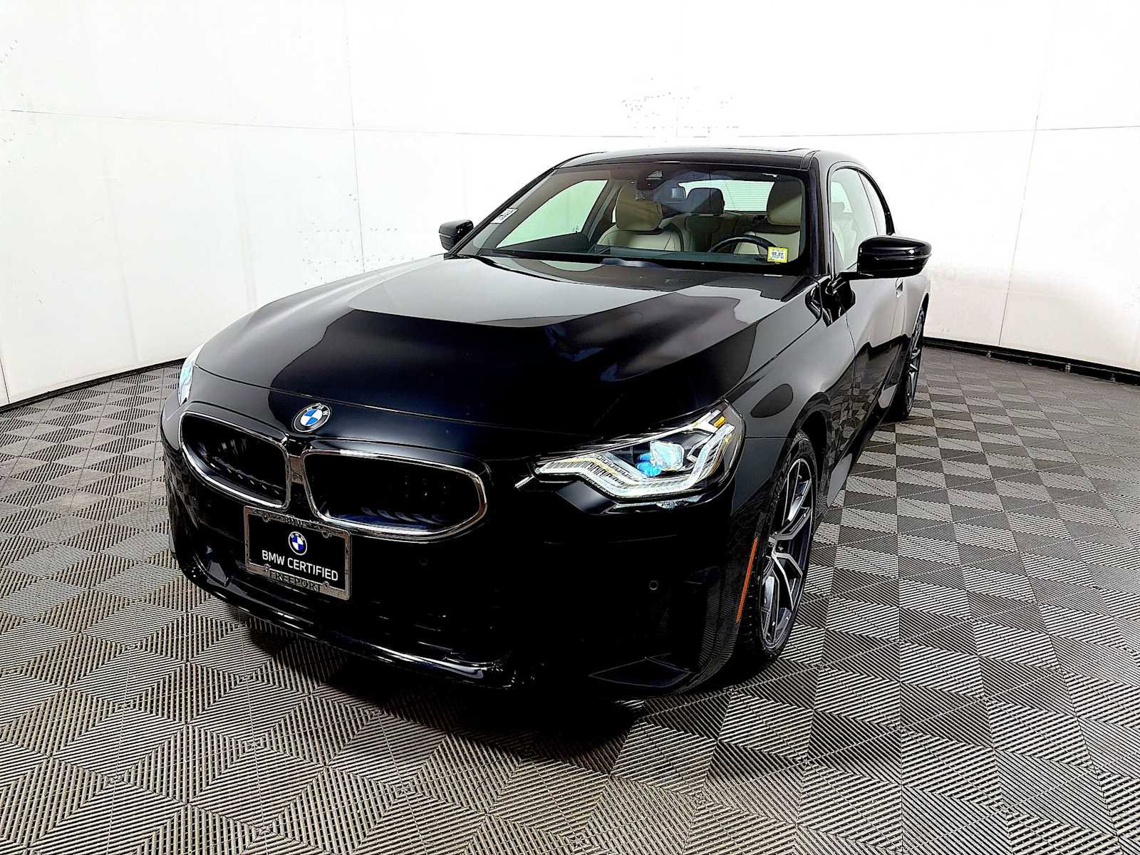 Certified 2023 BMW 230i xDrive 230i xDrive w/ Premium Package image 3