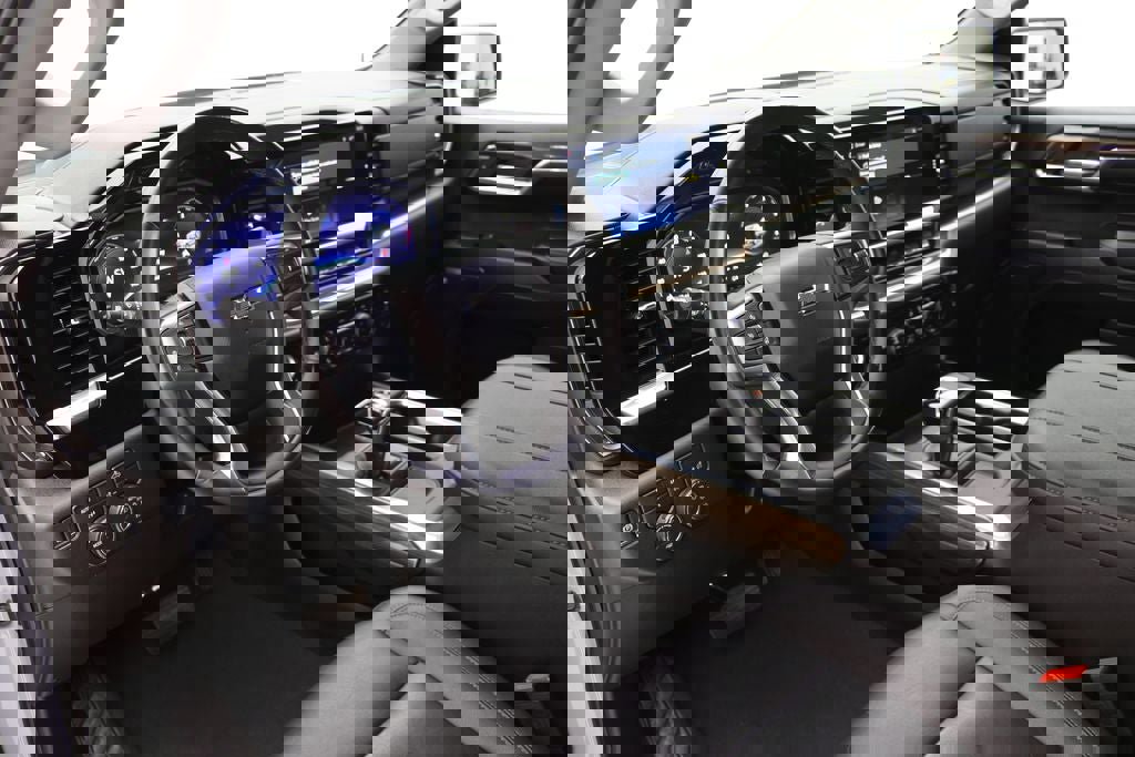 Used 2024 Chevrolet Silverado 1500 RST image 19