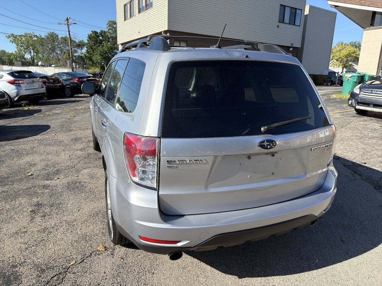 Used 2013 Subaru Forester 2.5X Limited AWD/4WD image 16