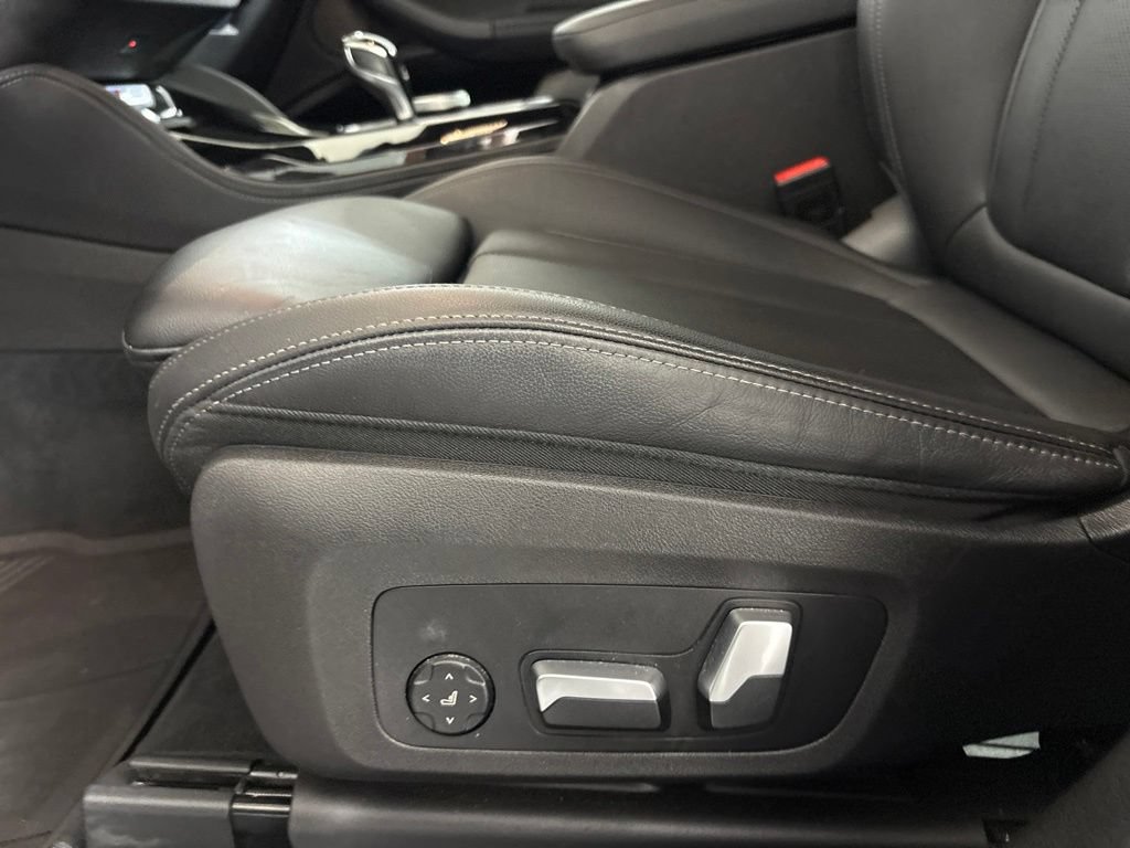 Used 2023 BMW X4 M40i AWD/4WD image 28