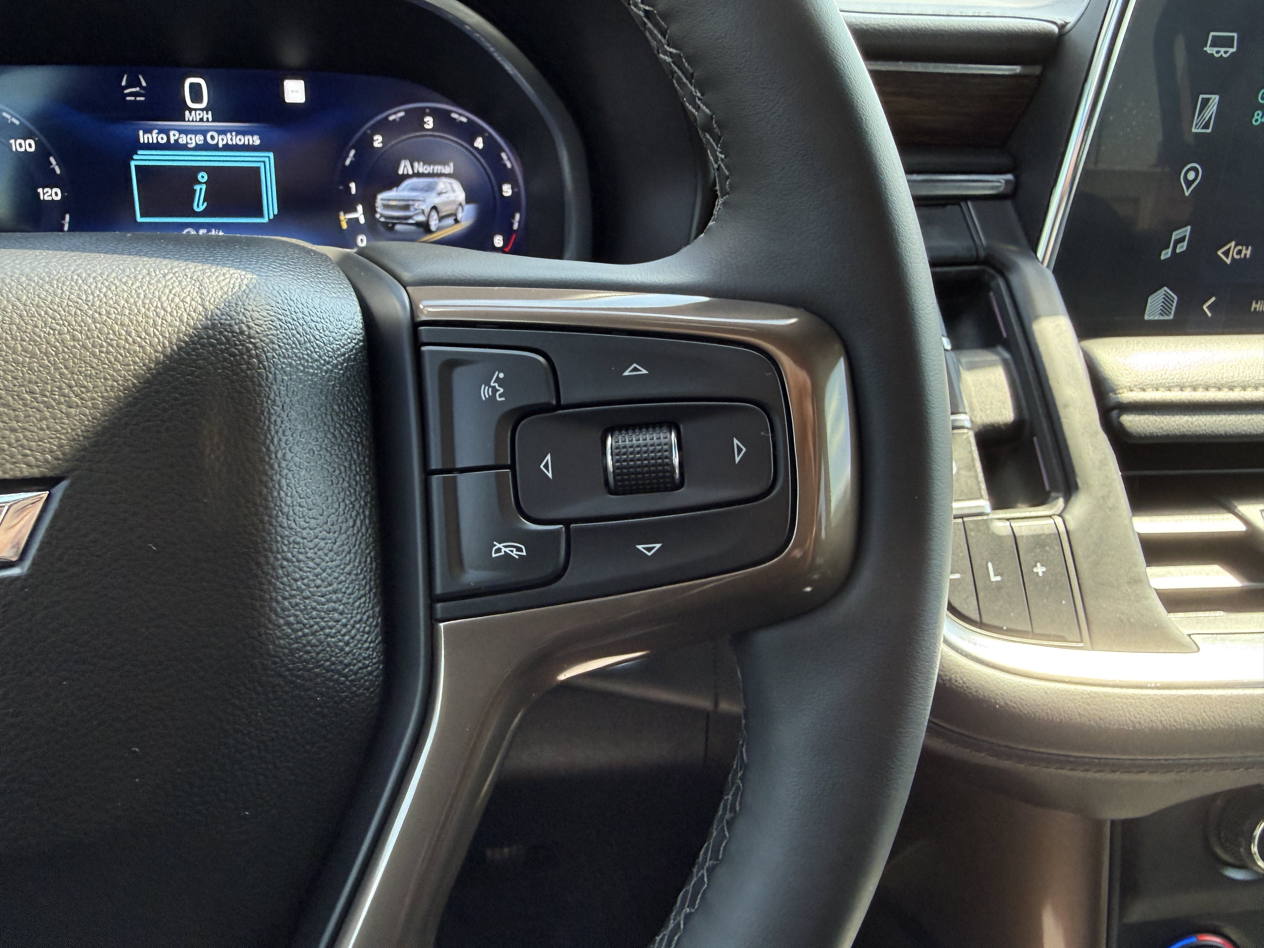 Used 2023 Chevrolet Tahoe High Country RWD image 21