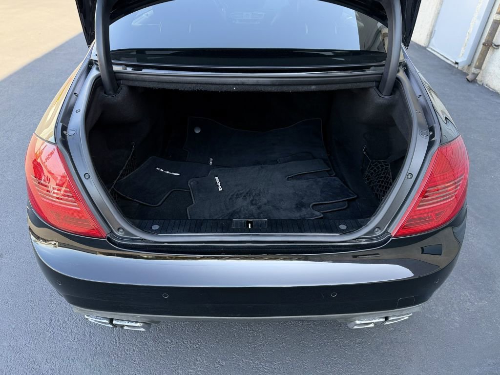 Used 2012 Mercedes-Benz CL 63 AMG image 29