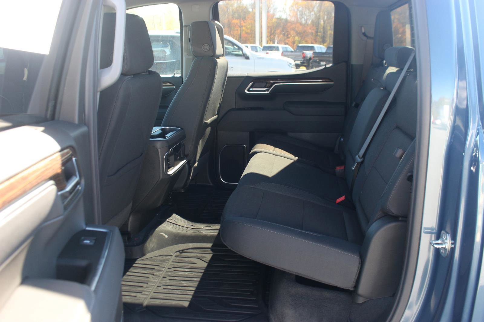 New 2026 GMC Sierra 1500 Elevation w/ Preferred Package image 14