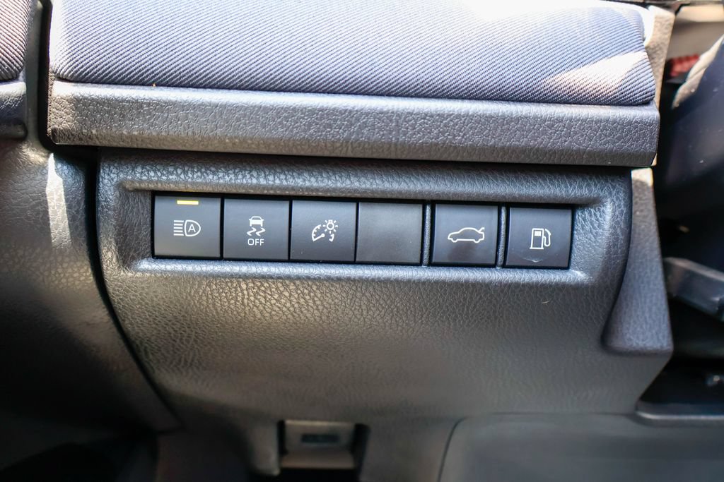 Used 2026 Toyota Camry LE FWD image 19