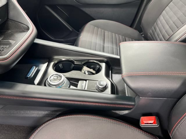 Used 2025 Ford Explorer ST-Line w/ Premium Package AWD/4WD image 15
