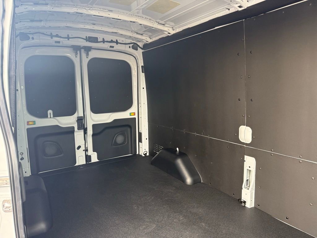 New 2025 Ford Transit 250 148 Medium Roof Extended AWD w/ Exterior Upgrade Package image 47