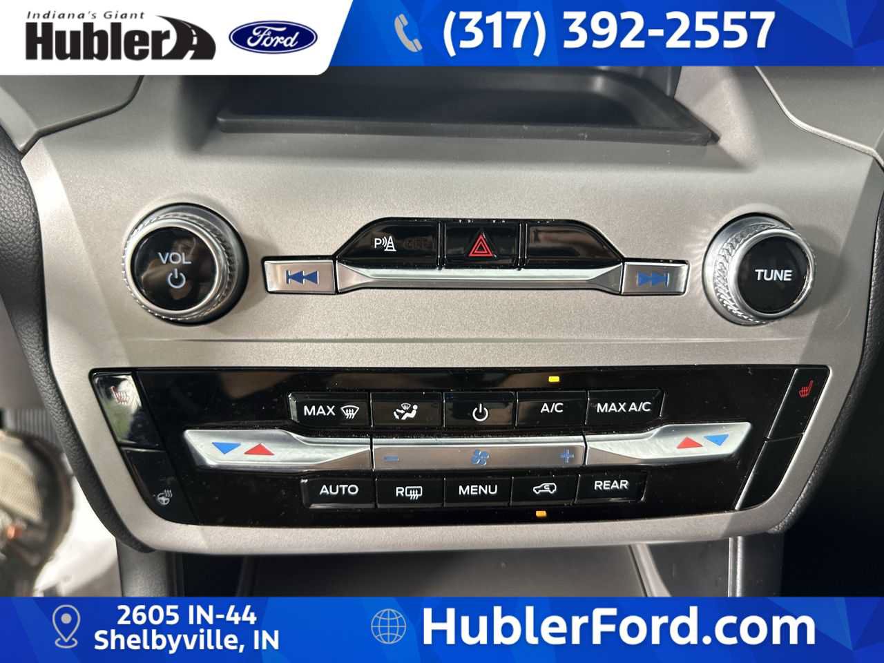 Used 2023 Ford Explorer XLT w/ Equipment Group 202A AWD/4WD image 20
