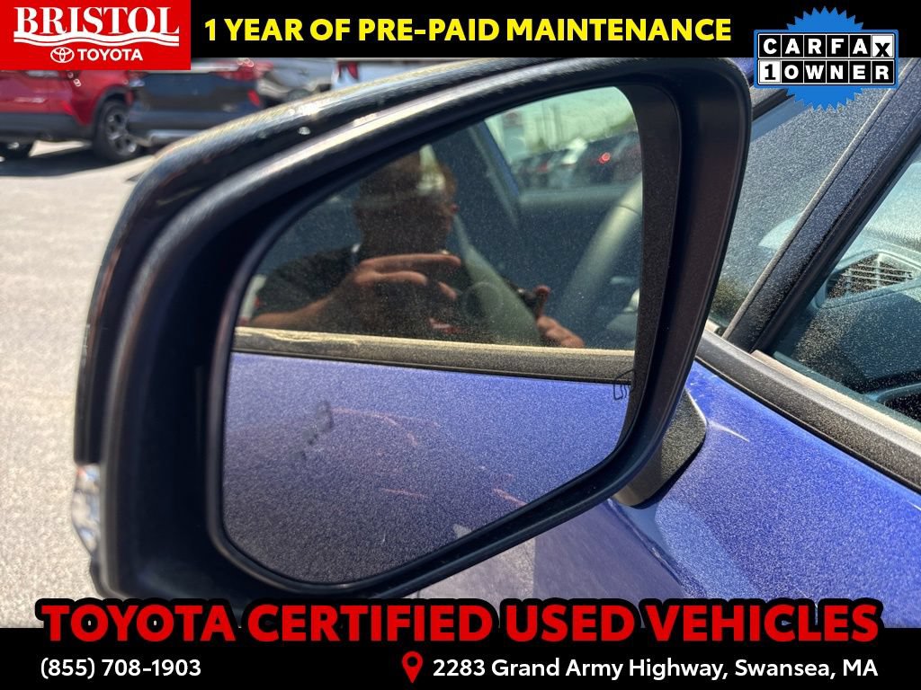 Certified 2025 Toyota Corolla Cross LE AWD/4WD image 11