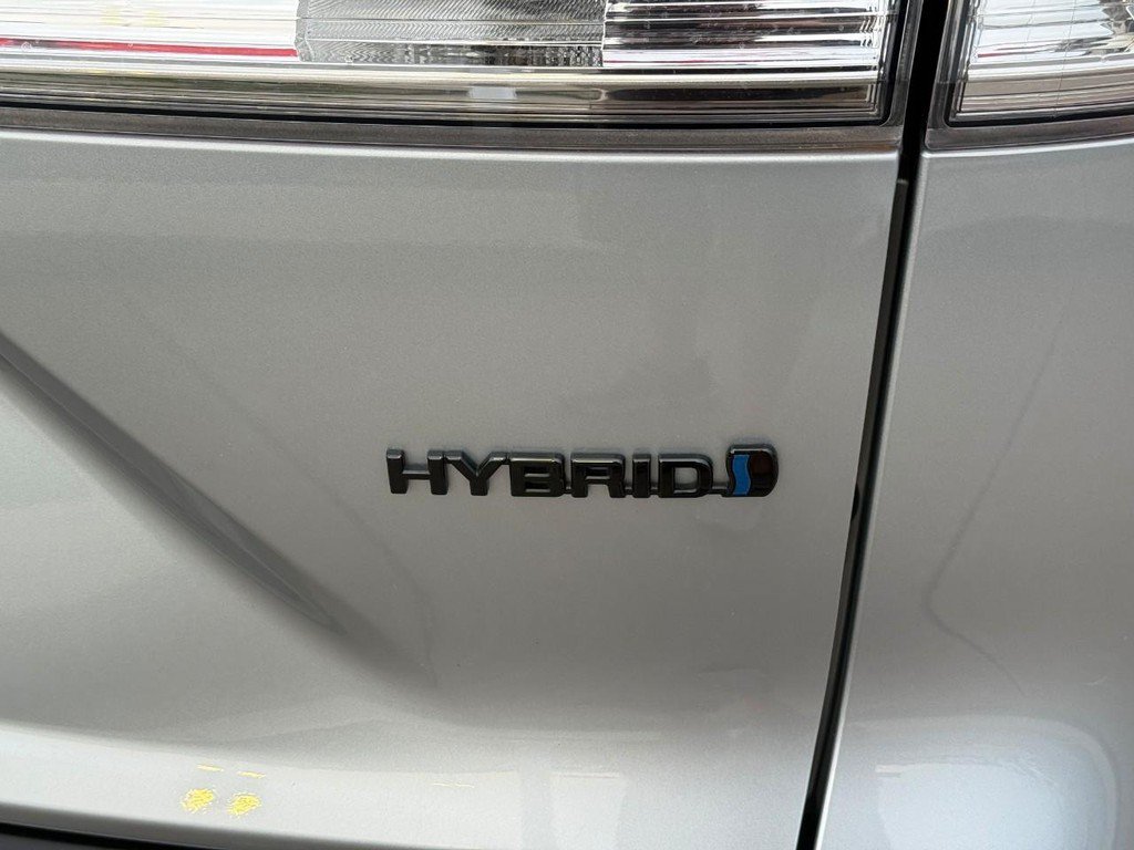 Certified 2024 Toyota Corolla Cross AWD Hybrid image 7