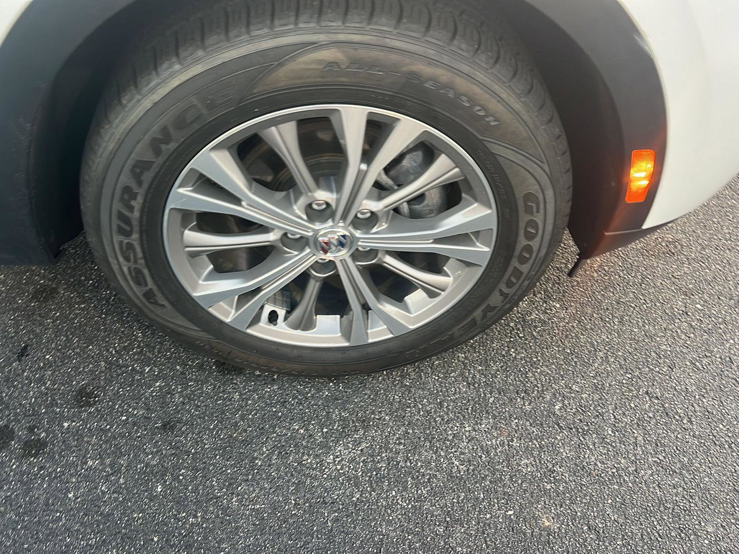 Used 2023 Buick Envision Preferred FWD image 36