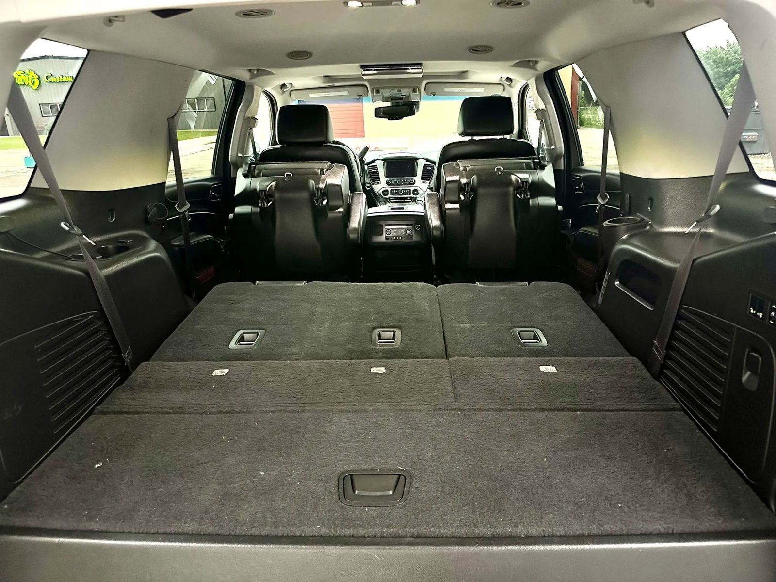 Used 2015 GMC Yukon SLT w/ Open Road Package RWD image 23
