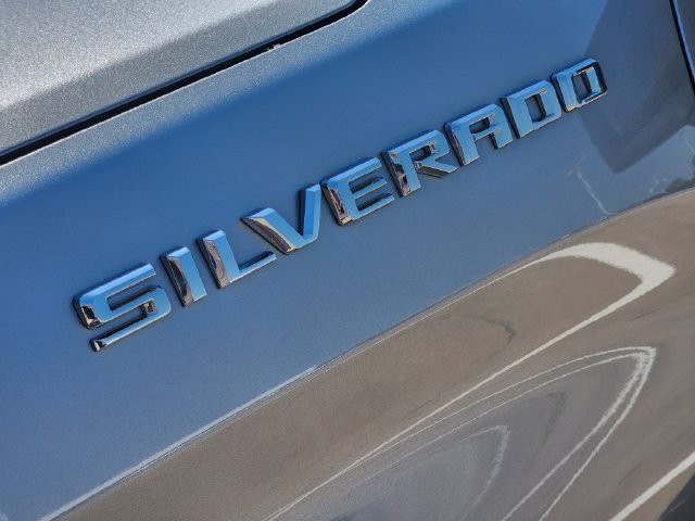 Used 2024 Chevrolet Silverado 1500 Custom RWD image 9