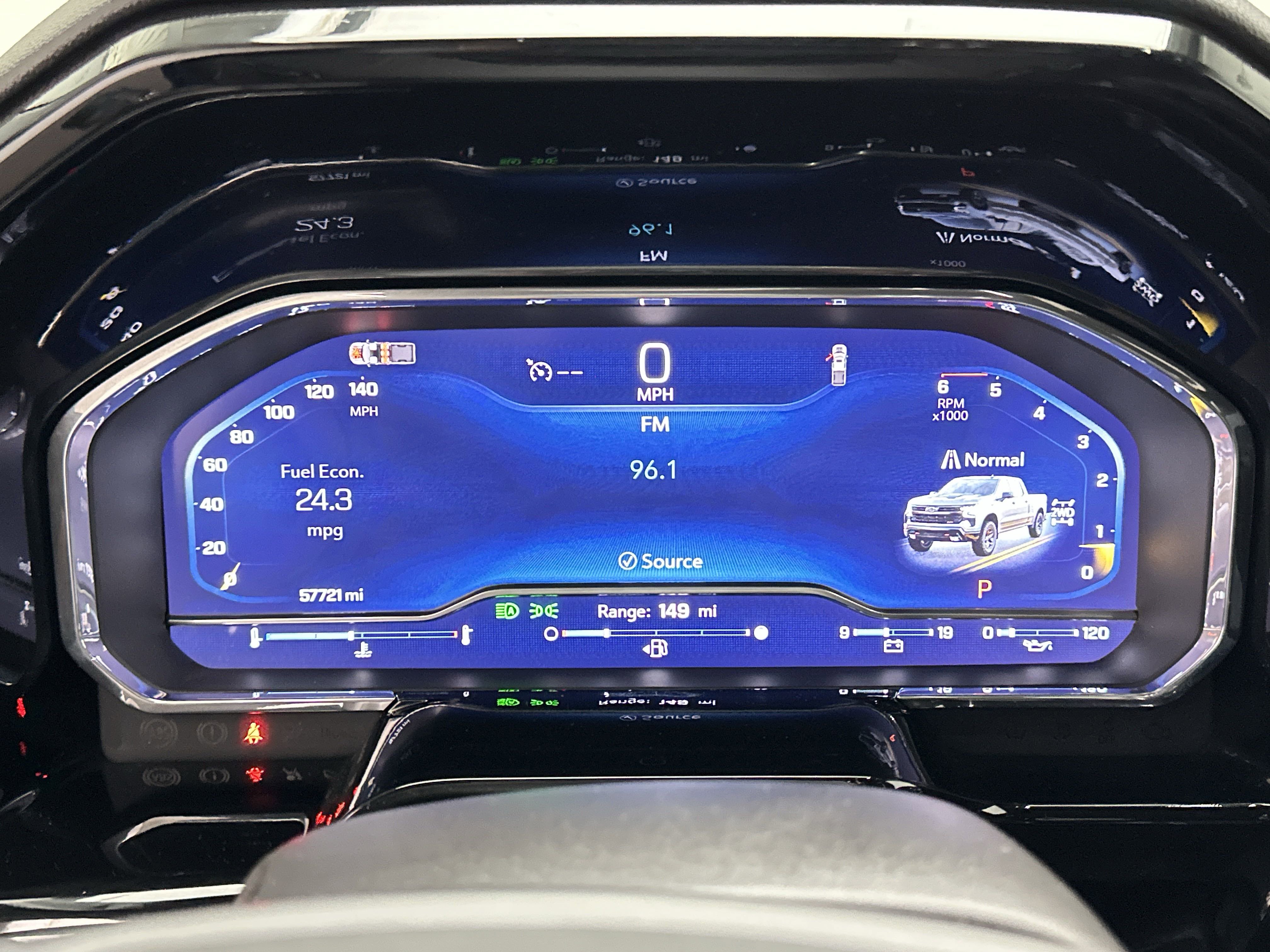 Used 2024 Chevrolet Silverado 1500 LT Trail Boss w/ Convenience Package II image 24