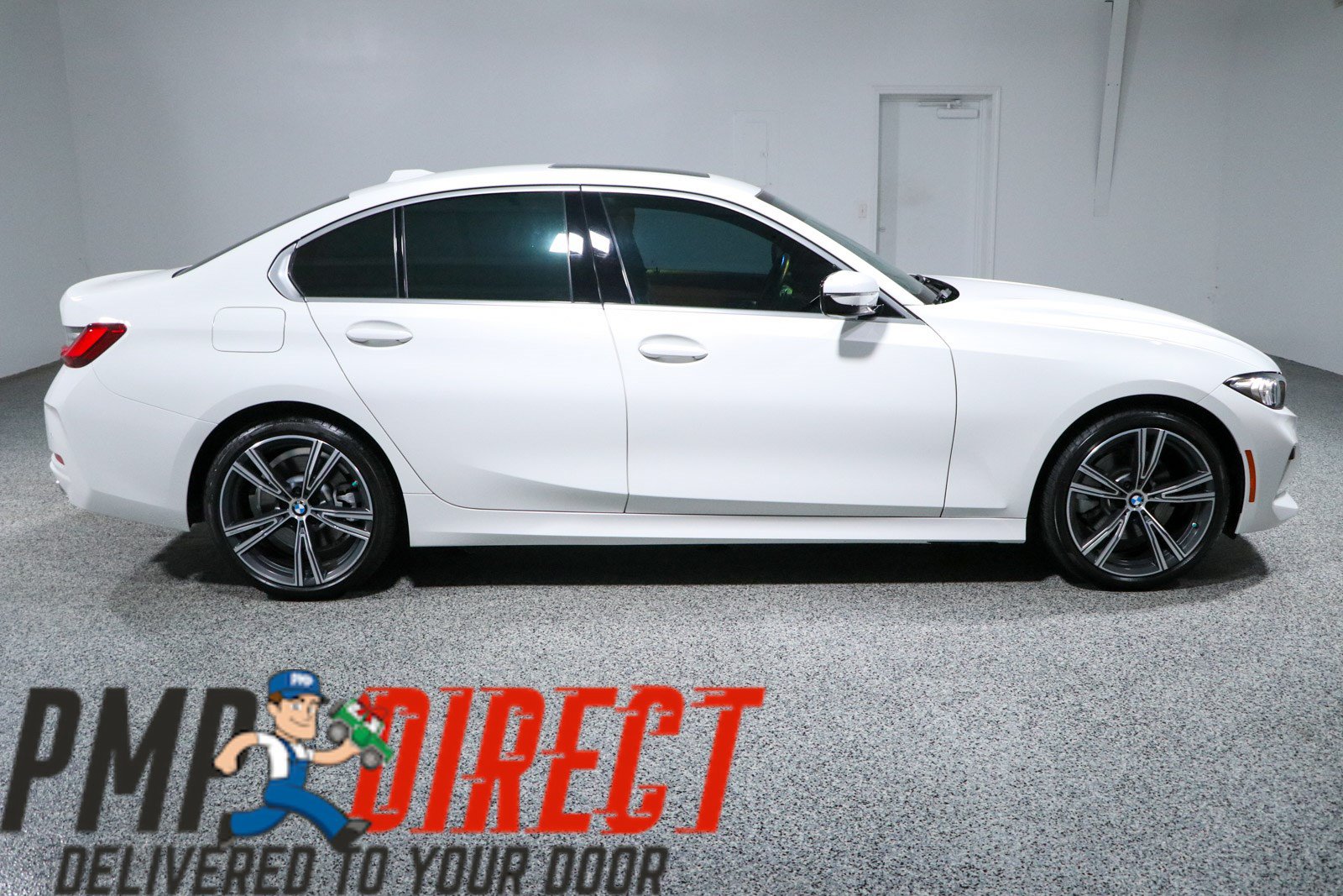 Used 2024 BMW 330i Sedan w/ Premium Package RWD image 6