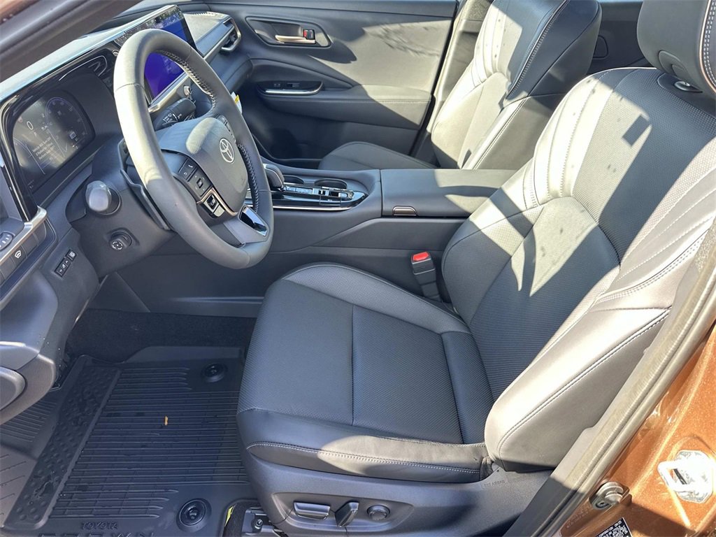 New 2026 Toyota Crown Platinum image 19