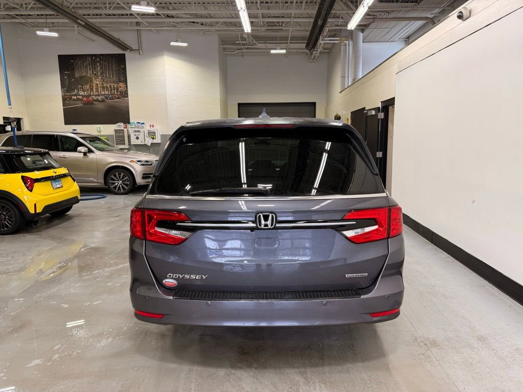 Used 2023 Honda Odyssey Touring image 4