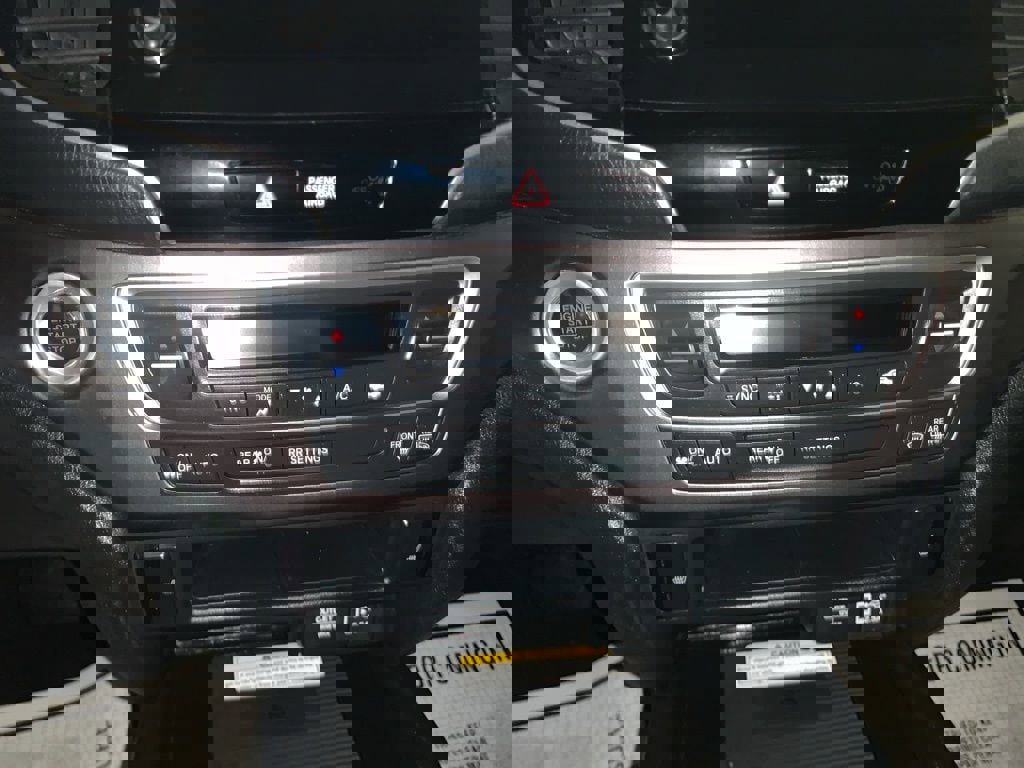 Used 2023 Honda Passport EX-L image 18